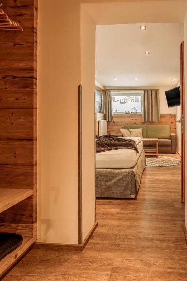 Fortuna Apart Hotel B&B 이스크글 외부 사진